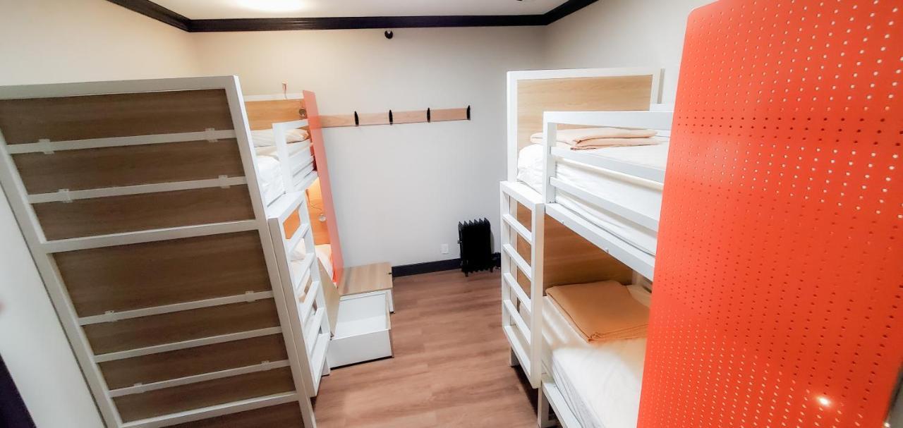 Bed in 4-Bed Mixed Dormitory Room - Private Bathroom,1340921831:JPEG